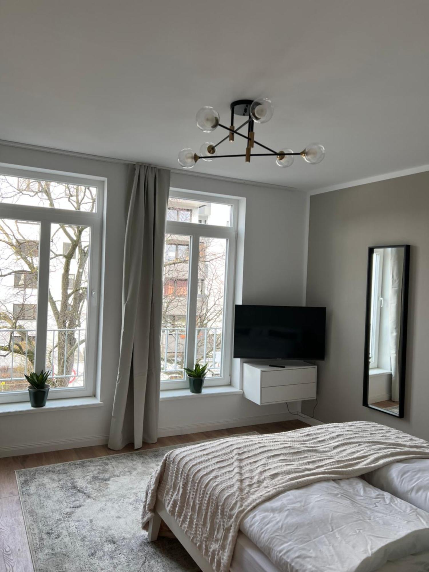 Zentrale, Schoene Design-Wohnung Im Coolen Viertel เบรเมน ภายนอก รูปภาพ